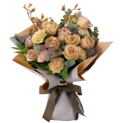 Премиальный букет цветов «Шоколадный бриз»