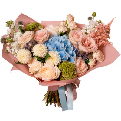 Праздничный букет из цветов «Кремовая симфония»
